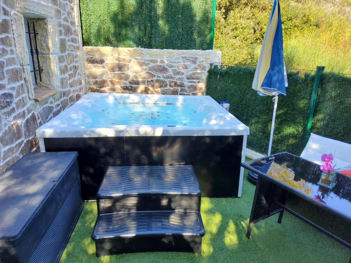 Studio Faillant Lorgues Spa Privatif Avec Superbe Piscine Dış mekan fotoğraf